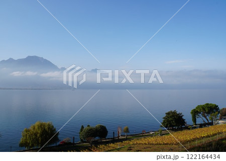 レマン湖の景色、モントルーから スイス レマン湖の景色、モントルーから スイス 122164434