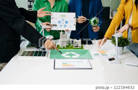 Business team working virtual modern smartphone to reduce CO2 emissions carbon footprint climate change 122164632