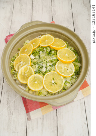 ネギとレモンの鍋 レモン鍋のイメージ ネギとレモンの鍋 レモン鍋のイメージ 122165141