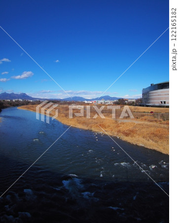 利根川と榛名山 122165182