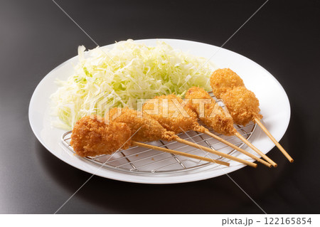 串カツ盛り合わせ(なす肉詰め 蓮根 じゃがいも うずら卵 豚もも) 串カツ盛り合わせ(なす肉詰め 蓮根 じゃがいも うずら卵 豚もも) 122165854