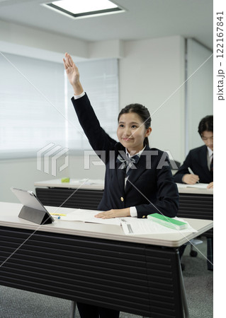 学習塾の高校生 122167841