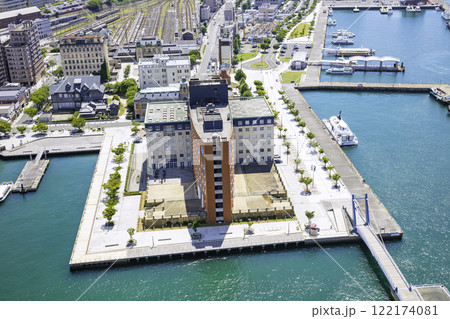 門司港レトロの美しい景観（福岡県北九州市） 122174081