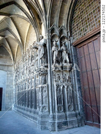ノートルダム大聖堂(トゥルネー/ベルギー) ノートルダム大聖堂(トゥルネー/ベルギー) 122174502