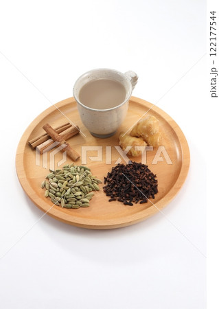チャイ スパイス 飲み物 チャイ スパイス 飲み物 122177544