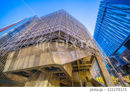 日本の東京都市景観 数寄屋橋交差点前。ソニーパークなどを望む=令和7年1月18日 日本の東京都市景観 数寄屋橋交差点前。ソニーパークなどを望む=令和7年1月18日 122178125