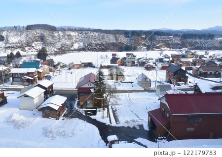 JR東日本飯山線の越後鹿渡駅から森宮野原駅の風景(2022年12月) 122179783