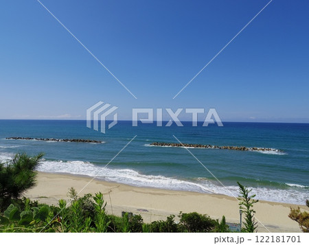 道の駅キララ多伎より望む日本海(島根県出雲市) 122181701