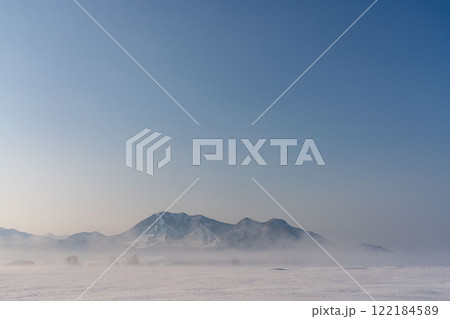 冬の高社山 冬の高社山 122184589
