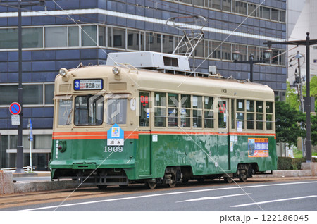 広島電鉄 原爆ドーム前ー本川町 1900形 1909 広島電鉄 原爆ドーム前ー本川町 1900形 1909 122186045