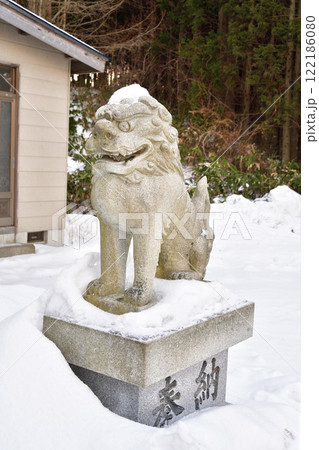冬の北海道厚沢部町で村社上里大山祇神社境内の風景を撮影 冬の北海道厚沢部町で村社上里大山祇神社境内の風景を撮影 122186080