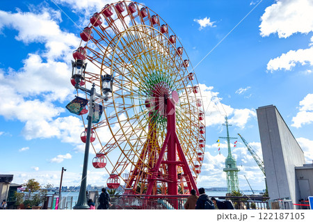 神戸メリケンパーク (12月　昼　夜景) 122187105
