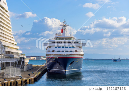 神戸メリケンパーク (12月 昼 夜景) 神戸メリケンパーク (12月 昼 夜景) 122187128