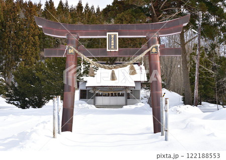 冬の北海道厚沢部町で鷲之巣神社境内の風景を撮影 冬の北海道厚沢部町で鷲之巣神社境内の風景を撮影 122188553