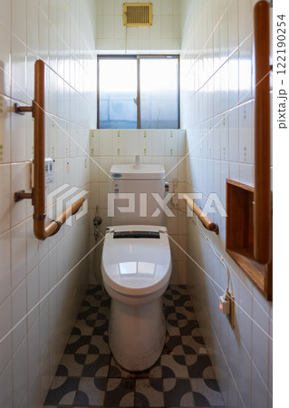 トイレ 122190254