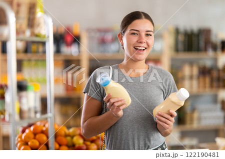 Woman chooses mayonnaise 122190481