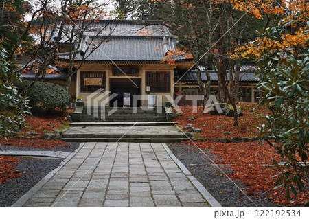世界遺産高野山の素晴らしい情景 霊宝館 世界遺産高野山の素晴らしい情景 霊宝館 122192534