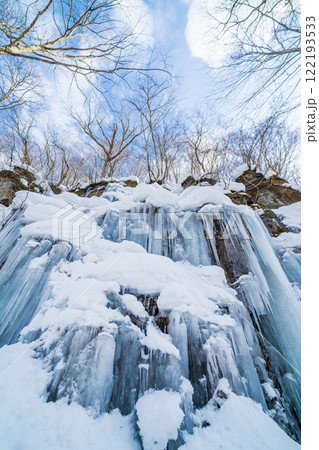 「青森県」奥入瀬渓流氷瀑の自然美 冬 「青森県」奥入瀬渓流氷瀑の自然美 冬 122193533