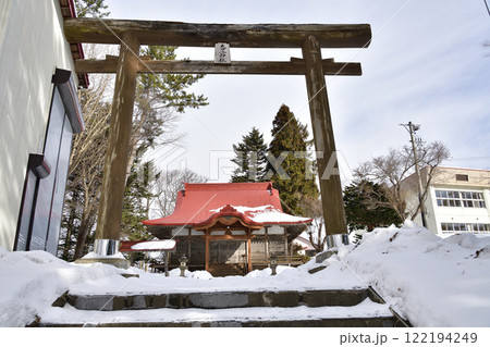 冬の北海道厚沢部町で大豊神社境内の風景を撮影 冬の北海道厚沢部町で大豊神社境内の風景を撮影 122194249
