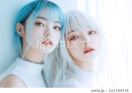 ヘアカラーした女性「AI生成画像」 122194316