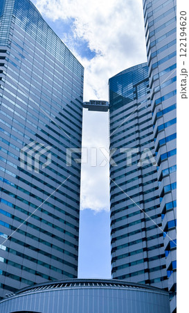 office building with blue sky 122194620