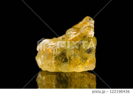 Closeup golden beryl gemstone 122196436