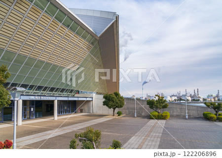 四日市コンビナート、霞ヶ浦緑地公園からの眺め〈三重県四日市市〉 122206896