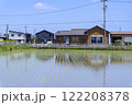 愛知県西尾市の植え付け直後の田園風景 122208378