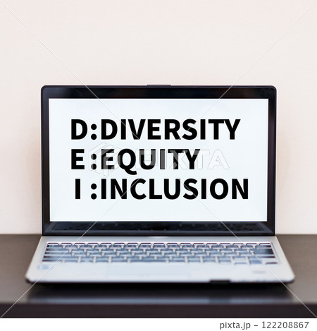 DEI は diversity equity inclusion のこと : 研修 の イメージ 122208867
