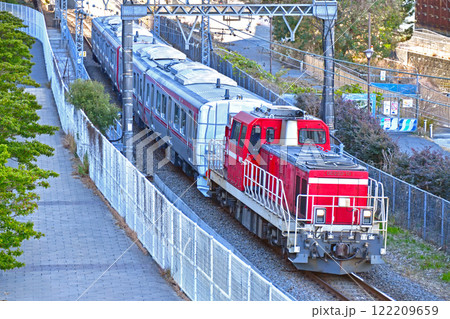 東海道本線　貨物支線　桜木町－東高島　JR貨物　DD200-10＋しなの鉄道　SR1系　甲種輸送　 122209659