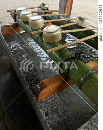 神社・寺院の手水舎 122212691