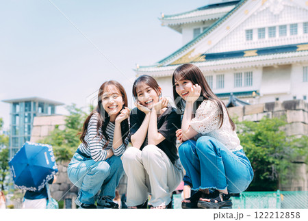 女子旅  大阪の観光　大阪城 122212858