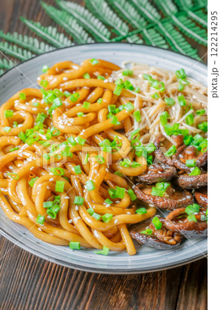Udon Noodles with Soy Unagi Sauce, Mushrooms, and Green Onion 122214295