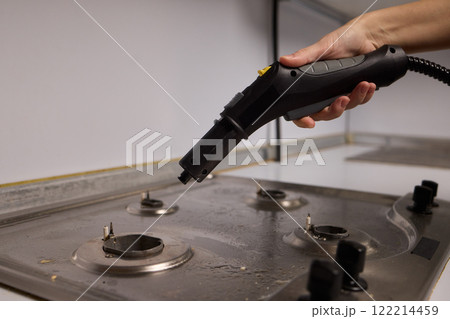 Utilize Efficient Steam Cleaning for Maintaining the Cleanliness of Stovetop Surfaces Utilize Efficient Steam Cleaning for Maintaining the Cleanliness of Stovetop Surfaces 122214459