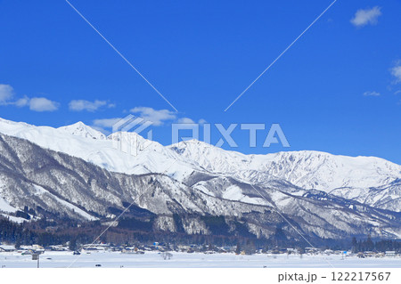 山麓から望む冬の白馬連峰 山麓から望む冬の白馬連峰 122217567