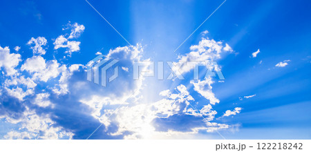 青空に太陽 122218242