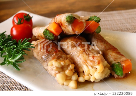 国産豚ローススライスの生姜焼き 122220089