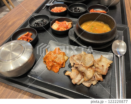 サムギョプサル定食 サムギョプサル定食 122220877