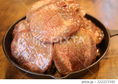 厚切り牛タン 122221592