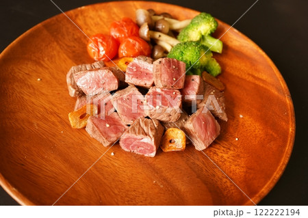 国産牛赤身肉ステーキ&サイコロステーキ 国産牛赤身肉ステーキ&サイコロステーキ 122222194