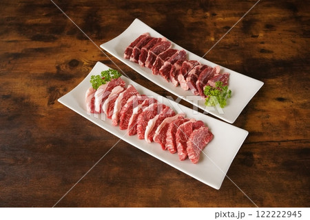 牛カルビ＆ハラミ　焼肉 122222945