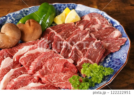 牛カルビ&ハラミ 焼肉 牛カルビ&ハラミ 焼肉 122222951