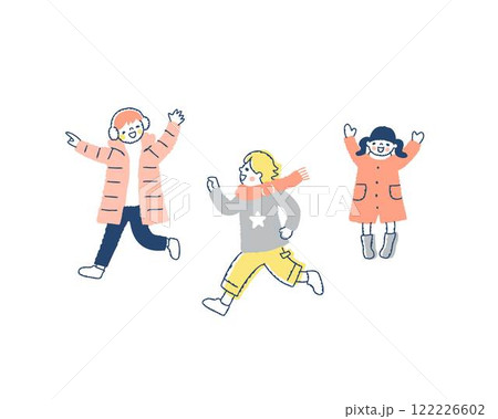 元気に遊ぶ冬服の子供達 元気に遊ぶ冬服の子供達 122226602