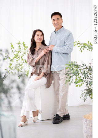 シニア夫婦のポートレート シニア夫婦のポートレート 122226747