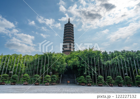 東南アジア最大の仏教寺院 バイディン寺 東南アジア最大の仏教寺院 バイディン寺 122227132