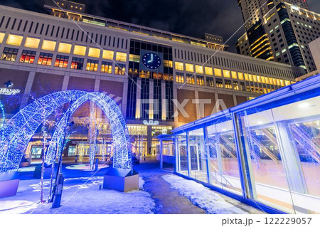 冬の札幌　さっぽろホワイトイルミネーション　サツエキイルミネーション　北海道札幌市 122229057