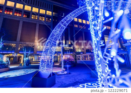 冬の札幌　さっぽろホワイトイルミネーション　サツエキイルミネーション　北海道札幌市 122229071
