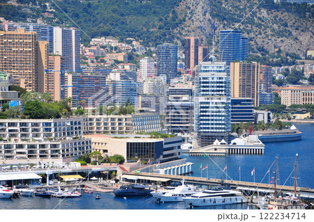 モナコのとても美しい街並み風景 モナコのとても美しい街並み風景 122234714