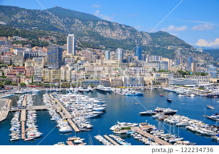 モナコのとても美しい街並み風景 122234736