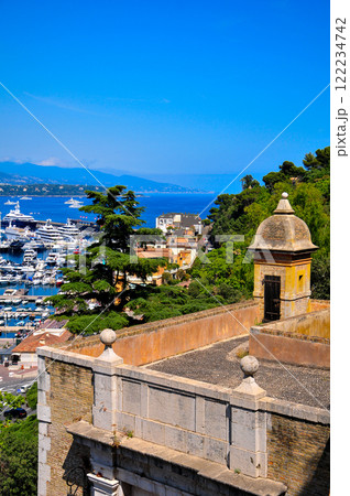 モナコのとても美しい街並み風景 122234742